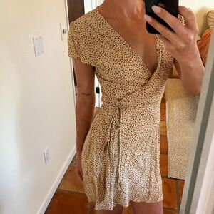 Brandy Melville wrap dress